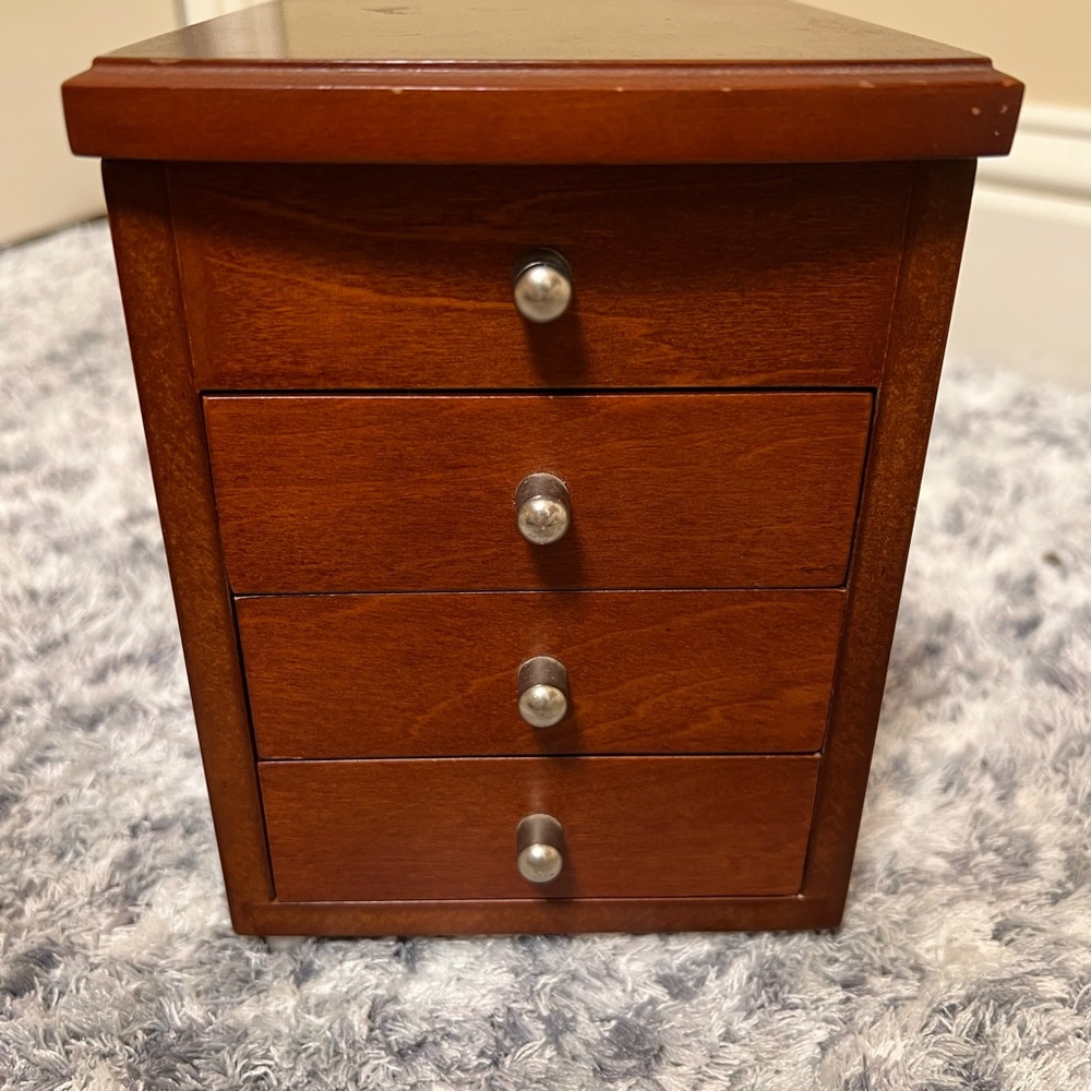 vintage jewelry box